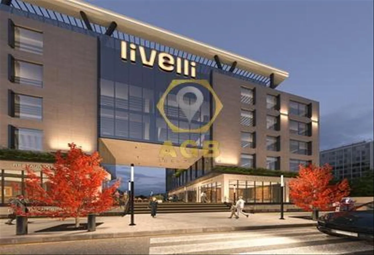 Sale in Livelli Mall: اكبر محل علي تسعين الشمالي F&amp;B