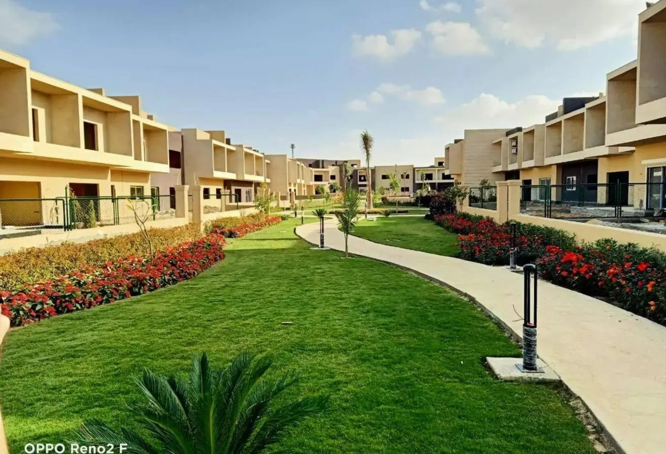 Sale in Joya: Ready to move villa near Mall of Arabia and Nile U