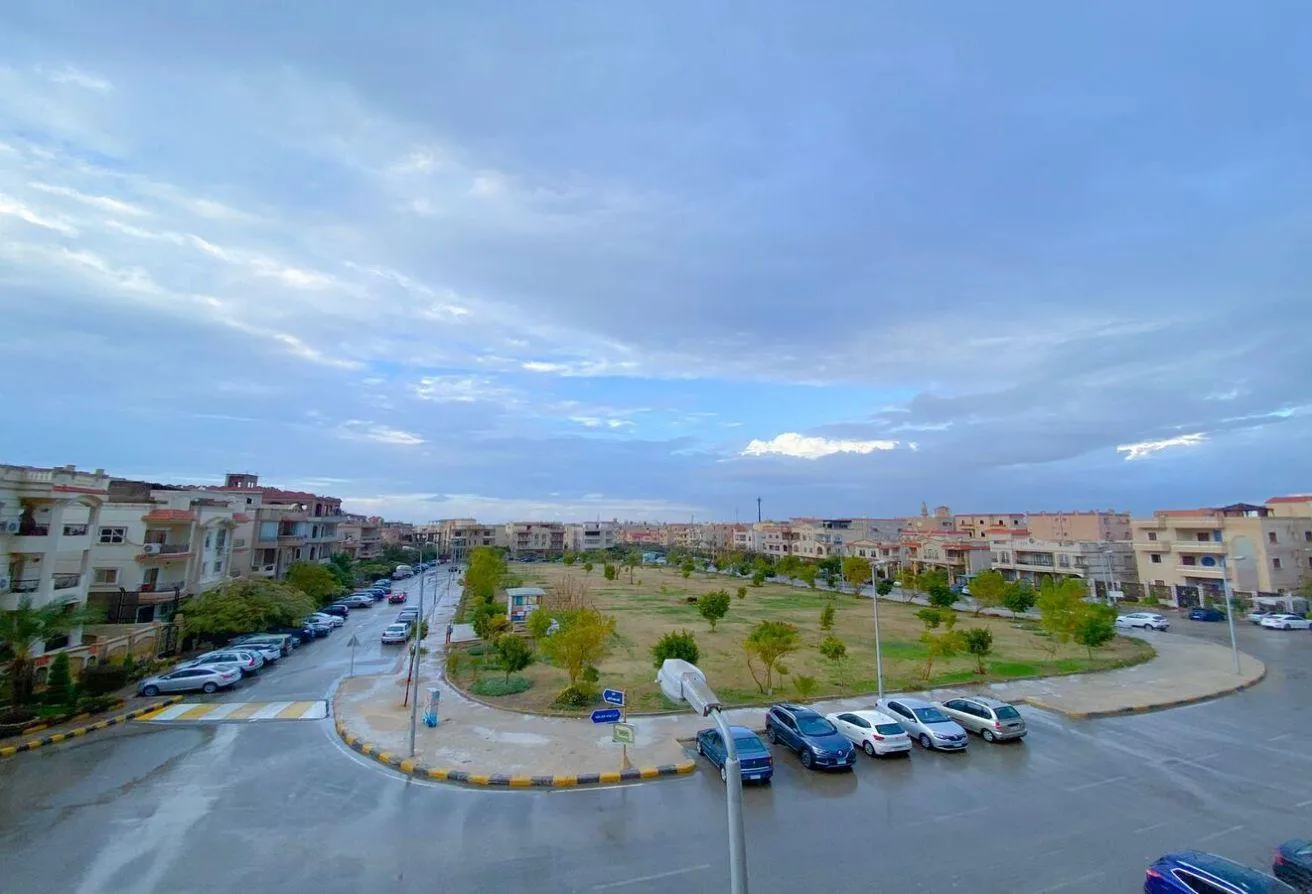 البيع في محور العروبة: بنتهاوس 365م للبيع ,جنوب الاكاديمة,القاهرة الجديدة 