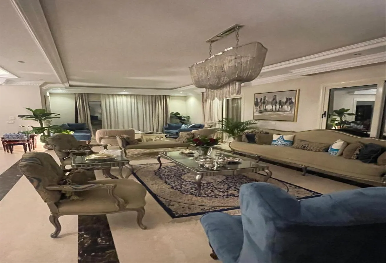 Rent in Bellagio: فيلا مفروشه فندقيه إيجار مفروش