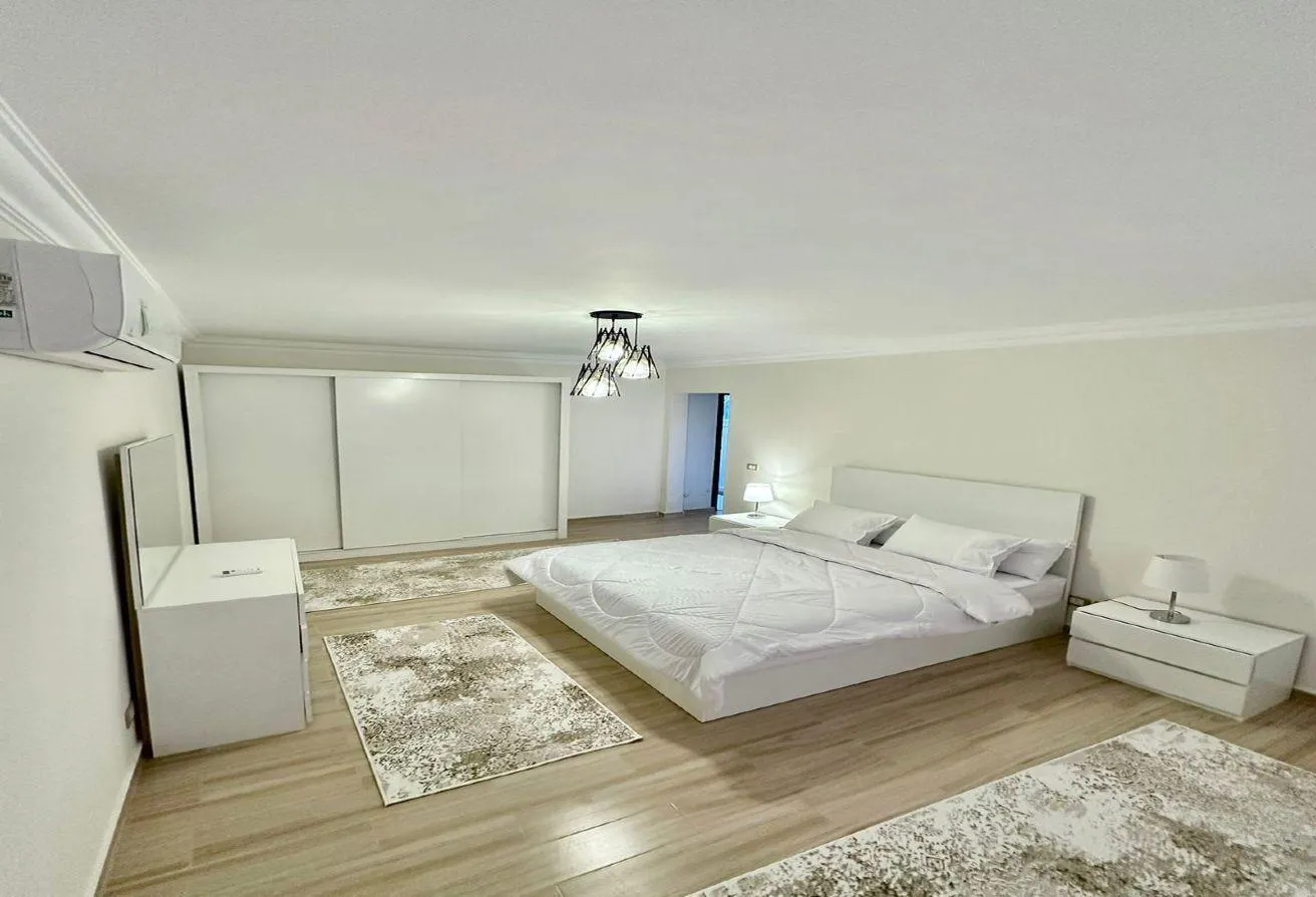 Gallery Image 9