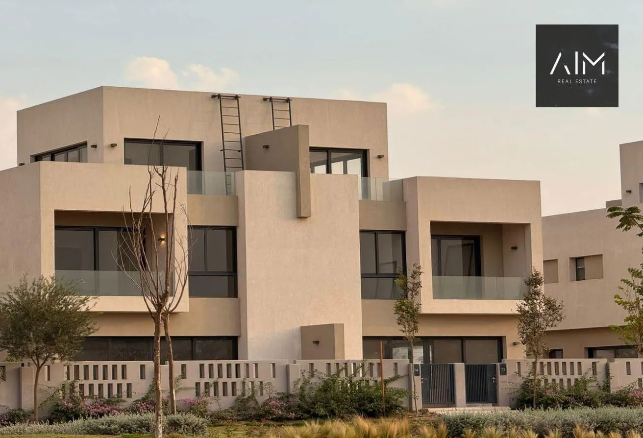 Sale in Al Burouj Compound: twinhouse 373m fully_finished RTM prime location