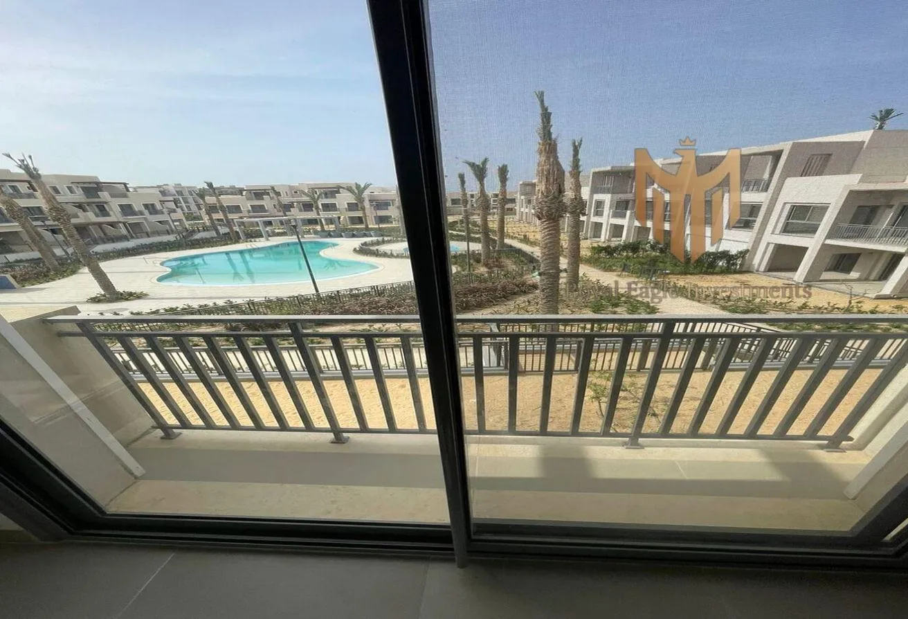 Sale in Marassi: تاون هاوس في ريفا  تكمله اقساط _علي حمام السباحه