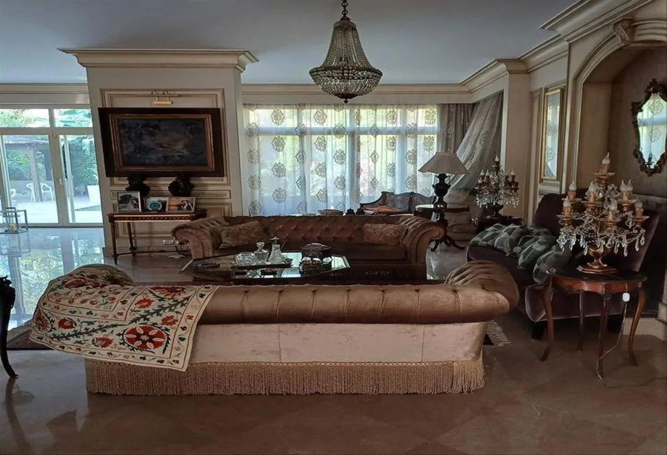 Gallery Image 8