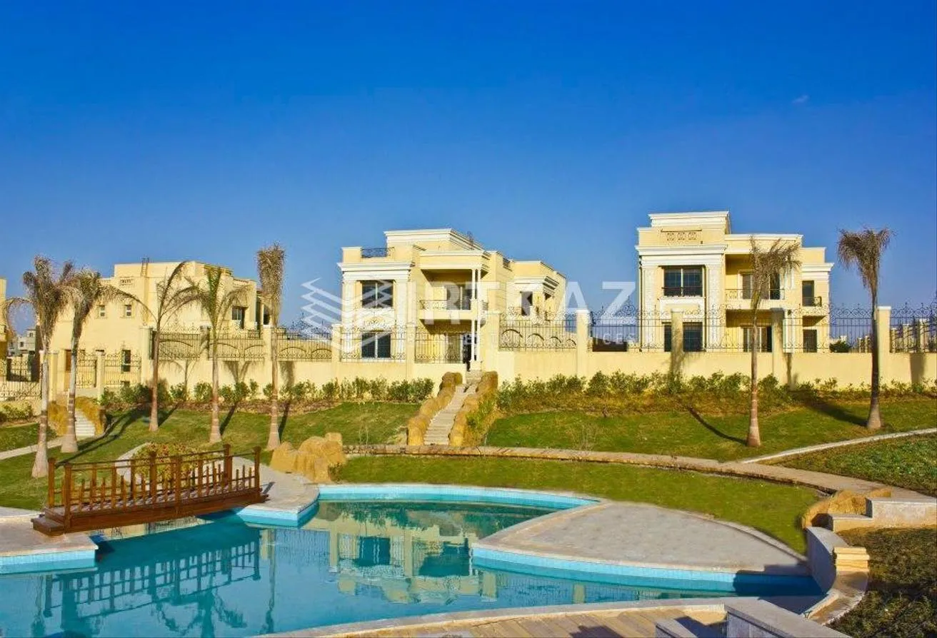 Sale in Fountain Park: Villa FULLY FINISHED READY TO MOVE in New Cairo