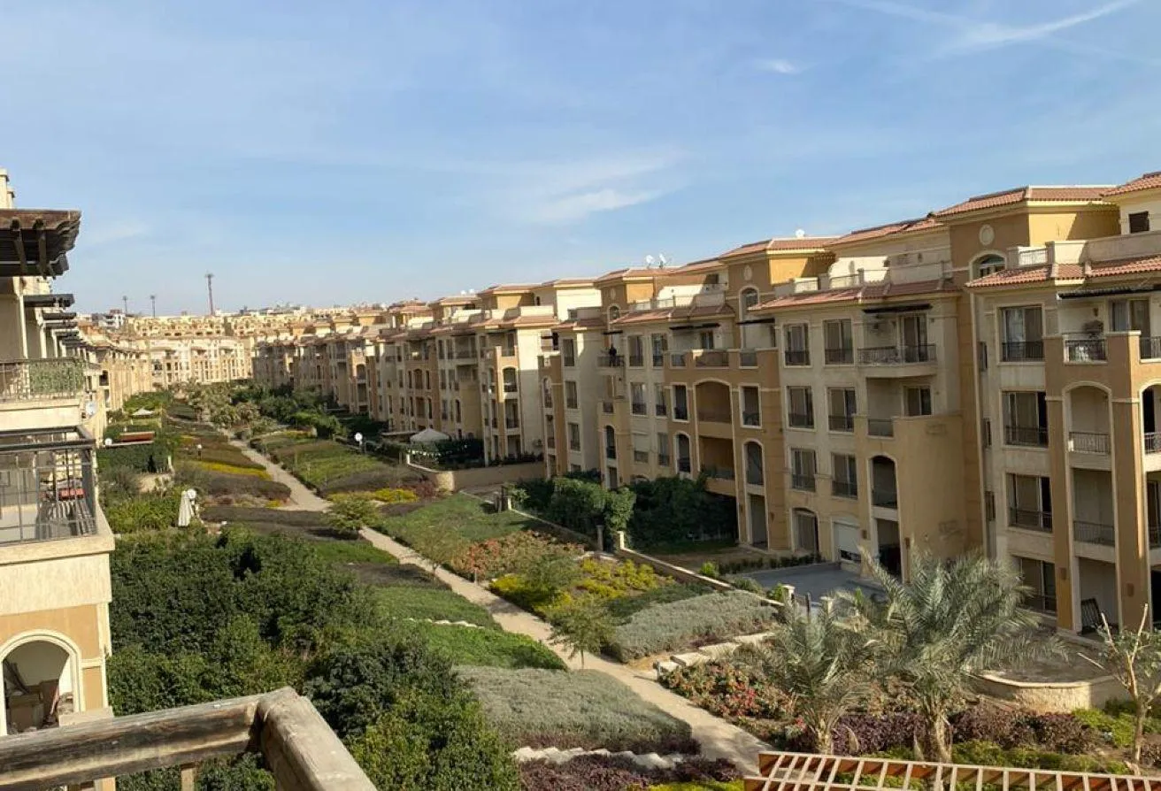 البيع في ستون ريزيدنس: بنتاهوس للبيع 175م+77م  في كمبوند ستون ريزيدنس 