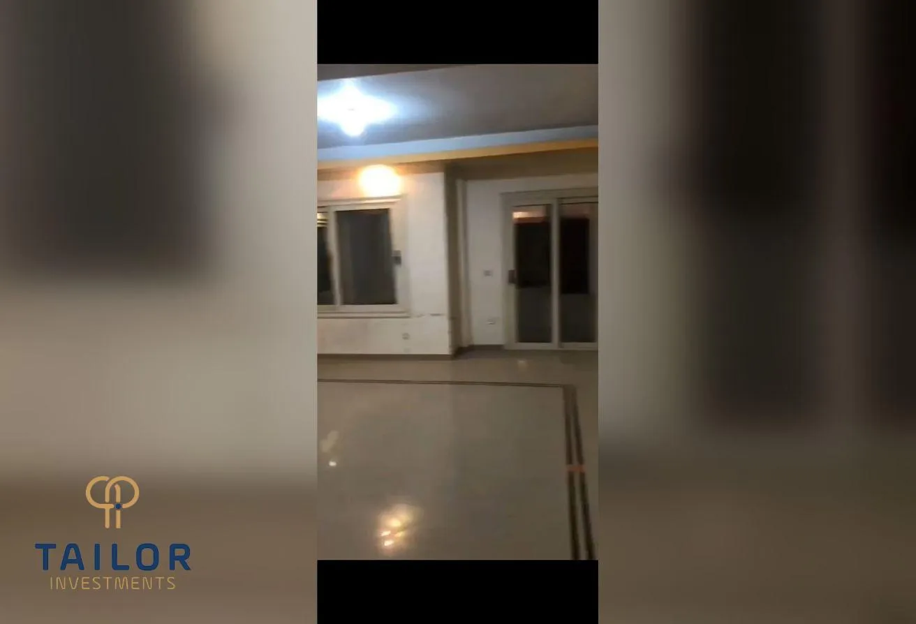 البيع في توليب النرجس: شقه للبيع بالنرجس 8 فيلات  محور جمال عبد الناصر .. 