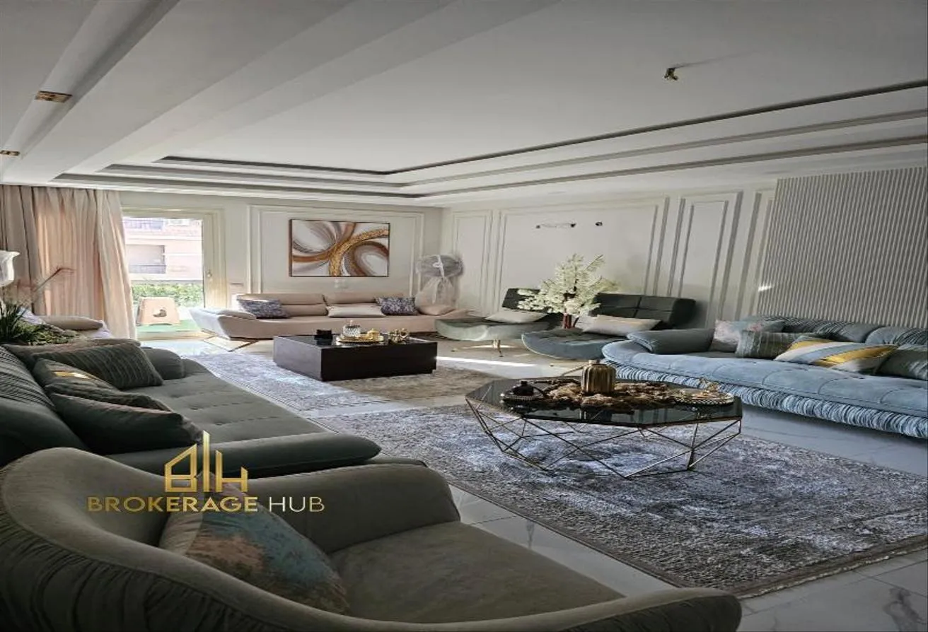 Sale in Golden Heights: Apartment for sale in Garden Heights