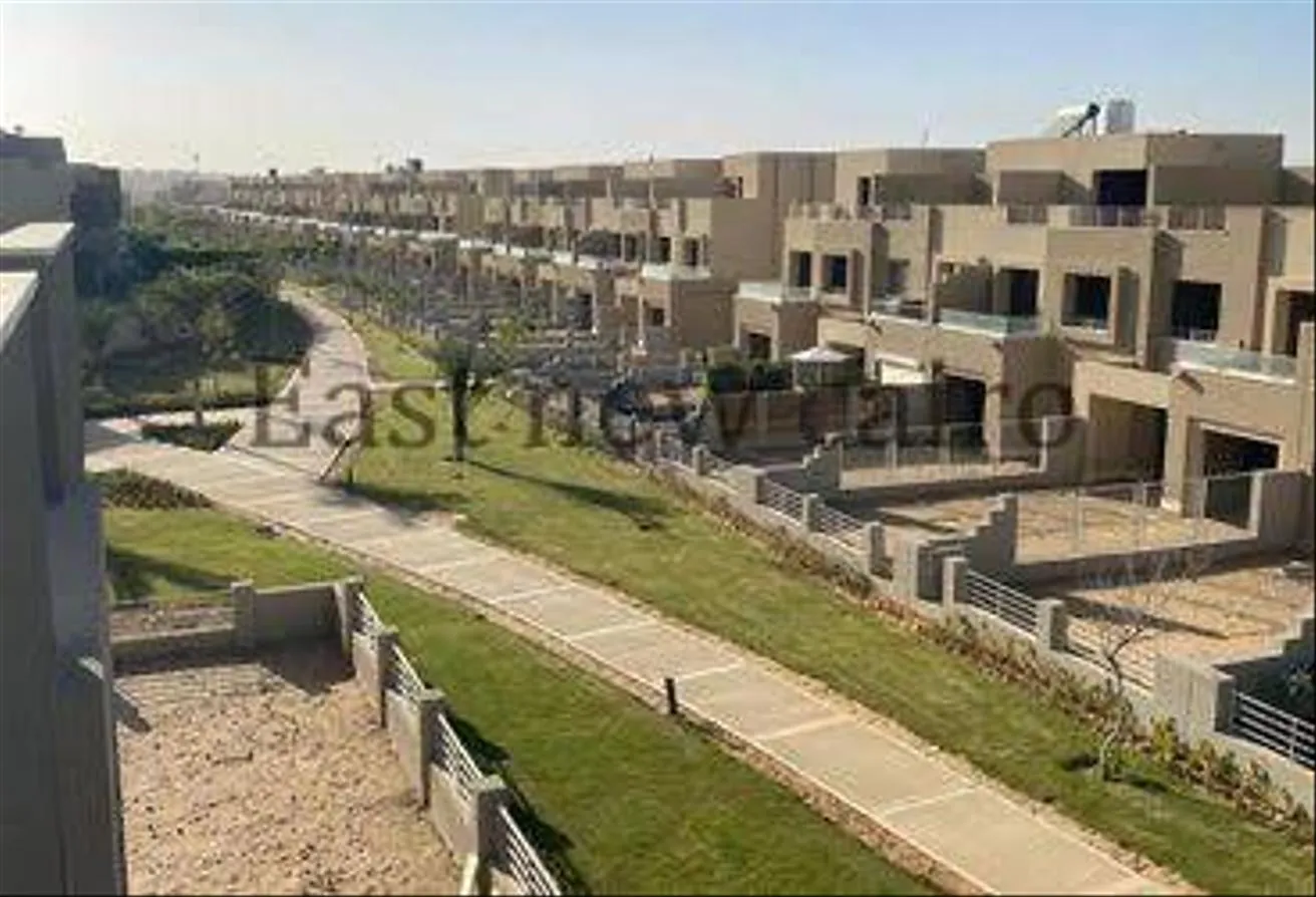 Sale in Palm Hills Katameya Extension: Twin villa for sale, prime location in pk2