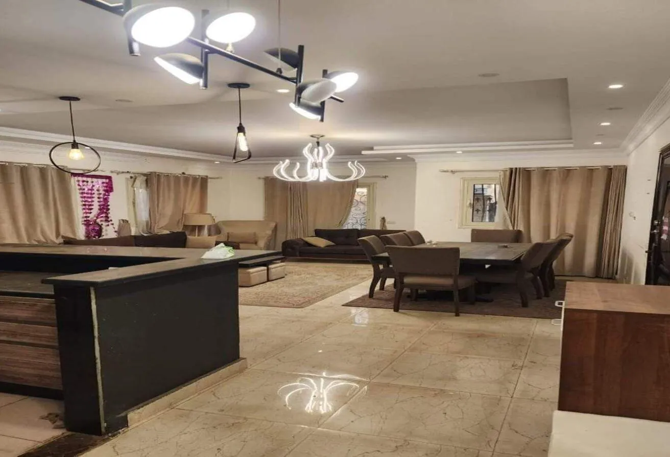 Rent in El Banafseg 12: Furnished apartment for rent in Banafsej, 200 m