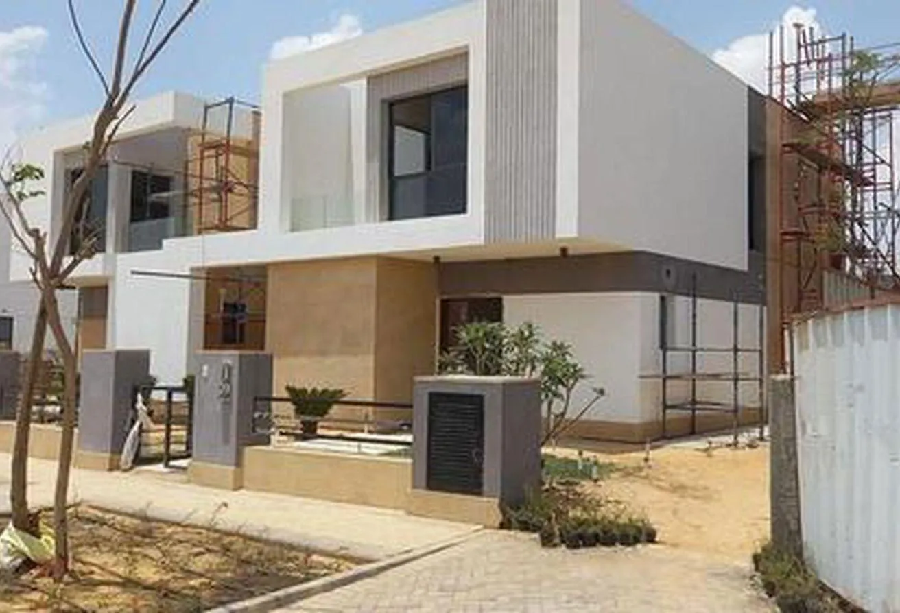 Sale in Silver Sands: finished Twin house Silver Sands ORA - North Coast