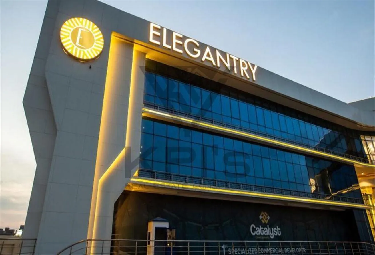 Sale in ELEGANTRY: retail-sale at elegantry ready to move new cario .