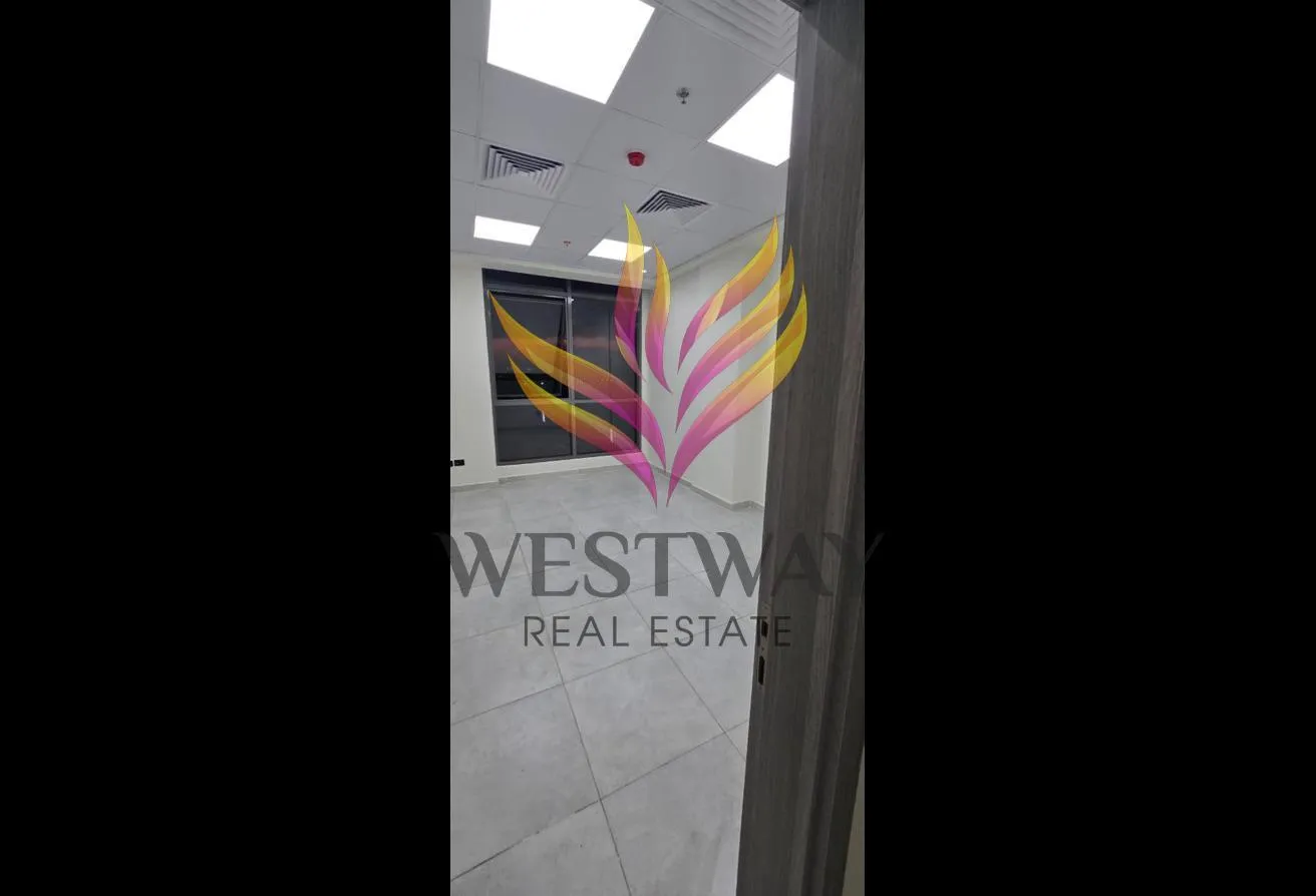 Rent in Hale Town: Clinic for rent in Palm Hills
