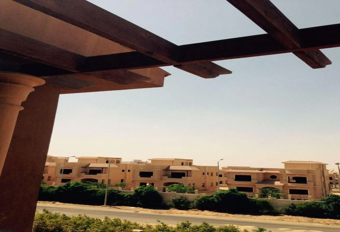 Sale in Moon Valley 2: Twin house 320m for sale, Moon Valley 2, New Cairo
