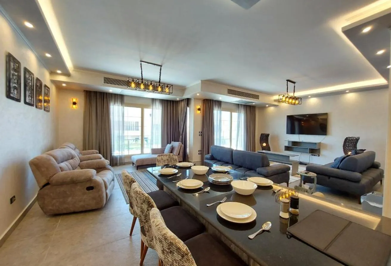 Sale in Hacienda Bay: Hacienda Bay Chalet First Floor Fully Finished