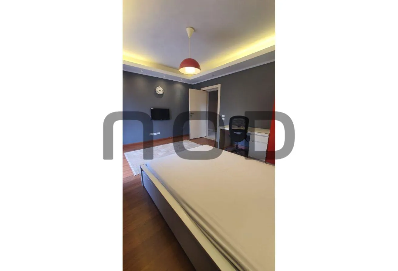 Gallery Image 12