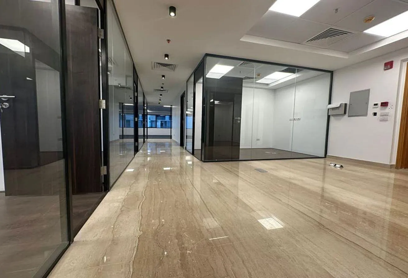 Sale in Beverly Hills Road: Fully Finished Office Ready to move_ Beverly Hills