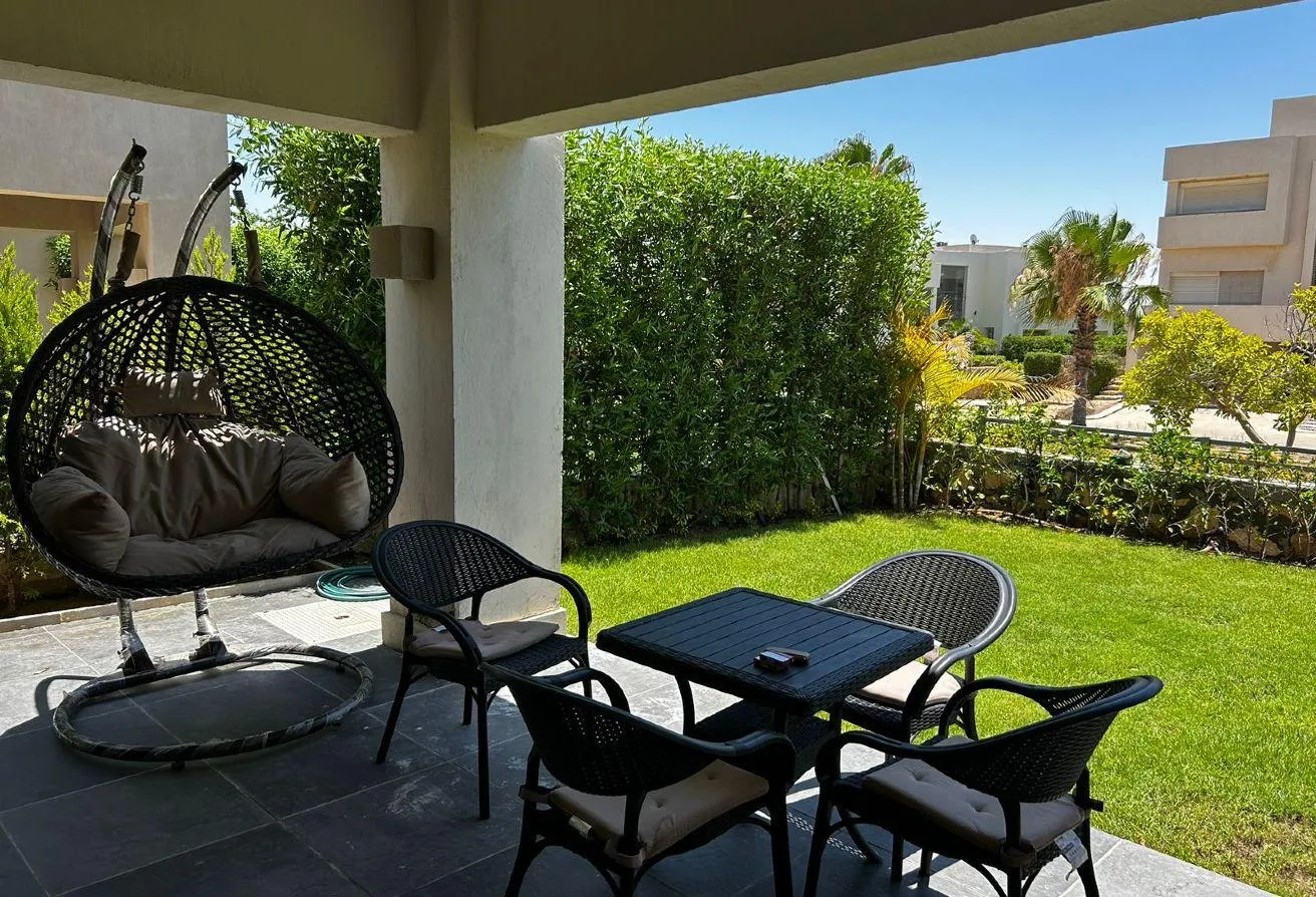 Sale in Hacienda West: Villa resale in Hacienda waters at the old price .