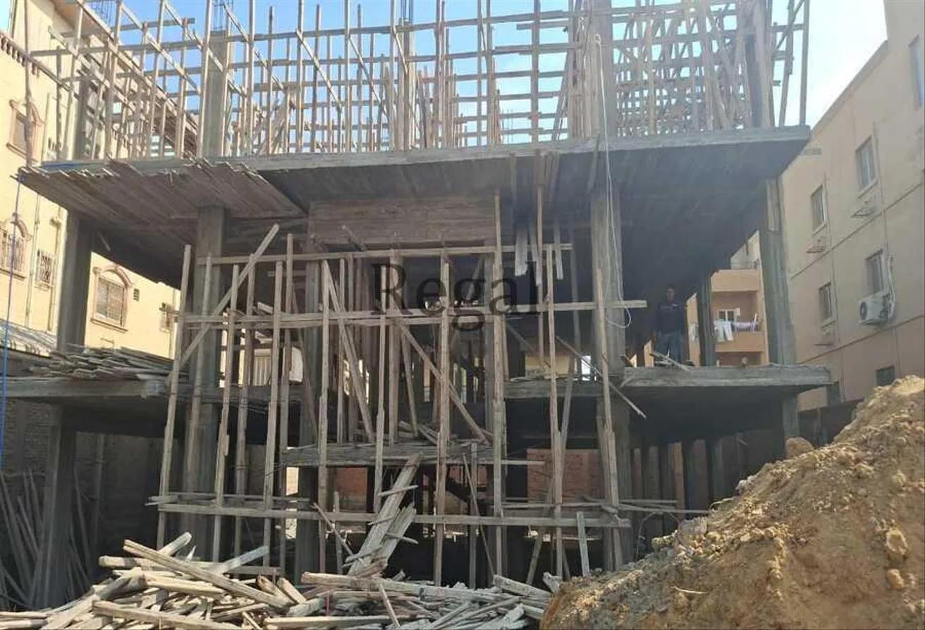 Sale in West Somid Road: شقه استلام فوري بتسهيلات غرب سوميد اميز المجاورات