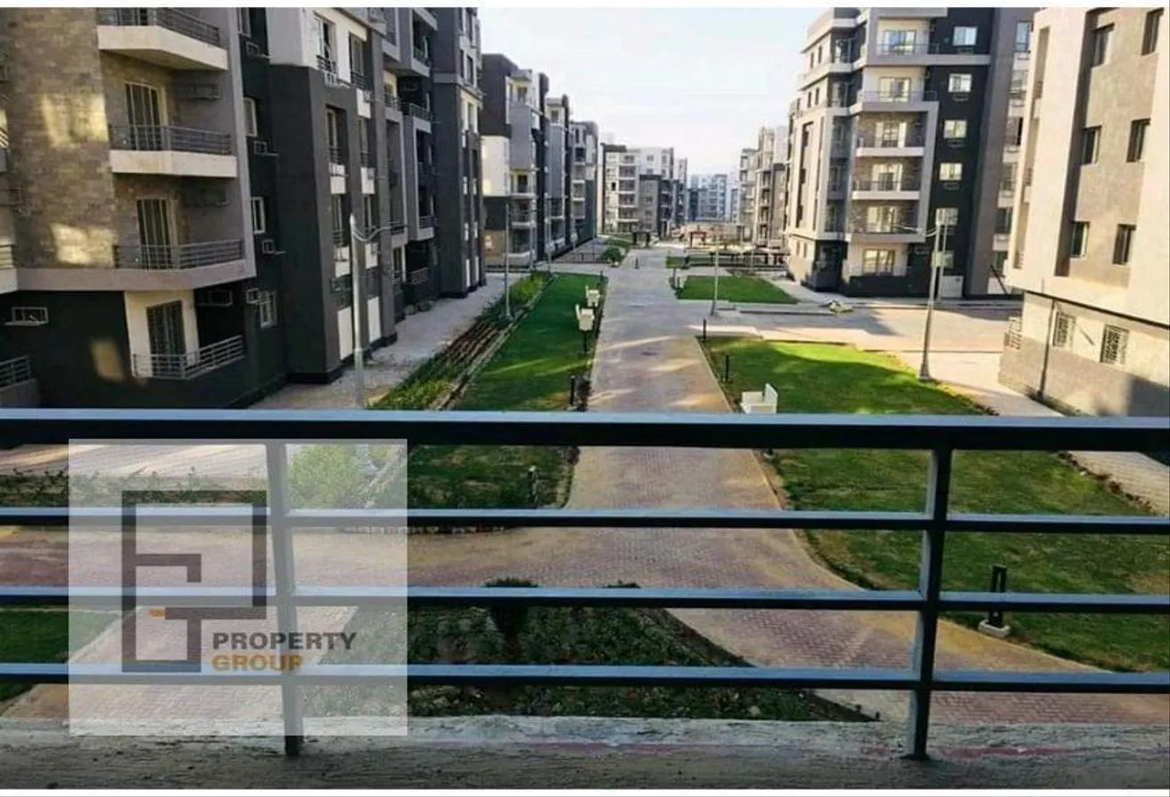 Sale in Jannat October: ready to move prime location with installments