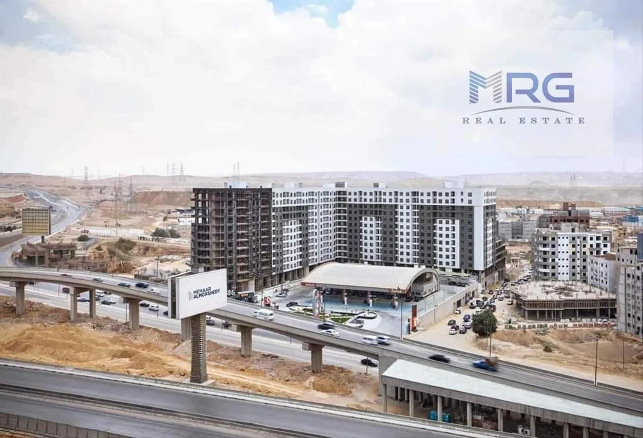 Sale in Katameya Gate: شقتك 138متر 3غرف بمقدم 7 % فقط فى مشروع قطامية جيت