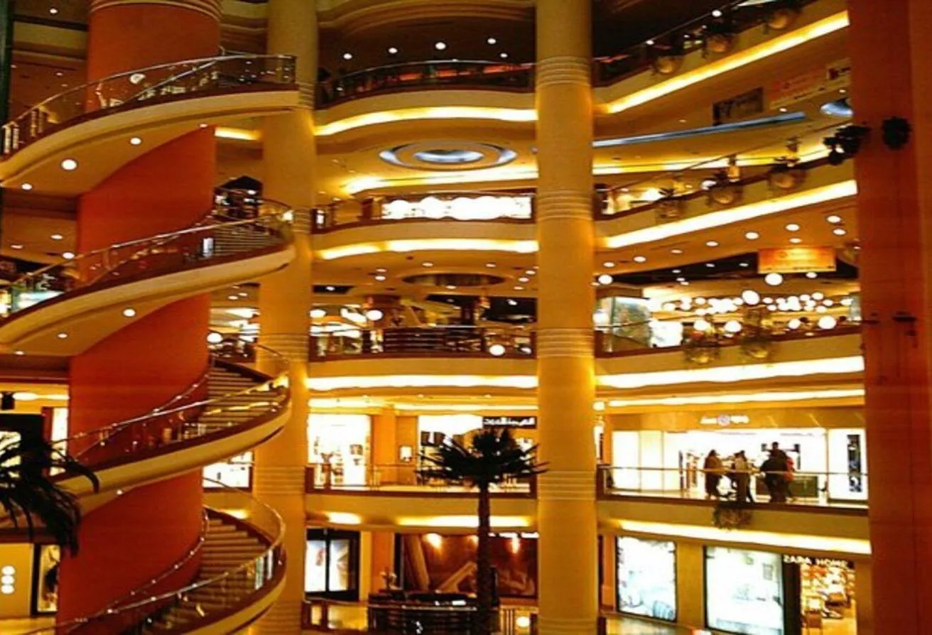 Rent in Sohag City: Restaurant for rent in Sohag 70 m inside a mall