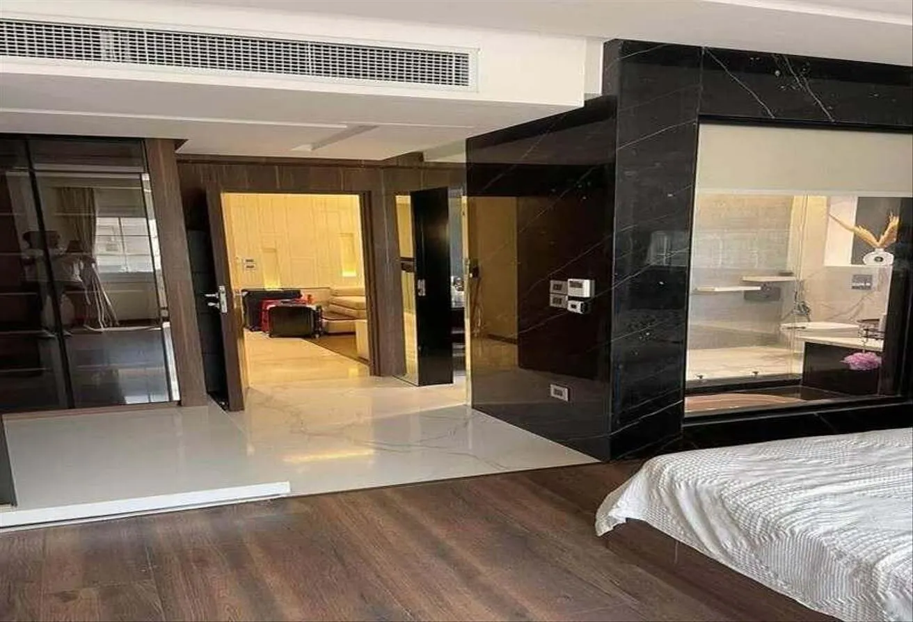 Gallery Image 9