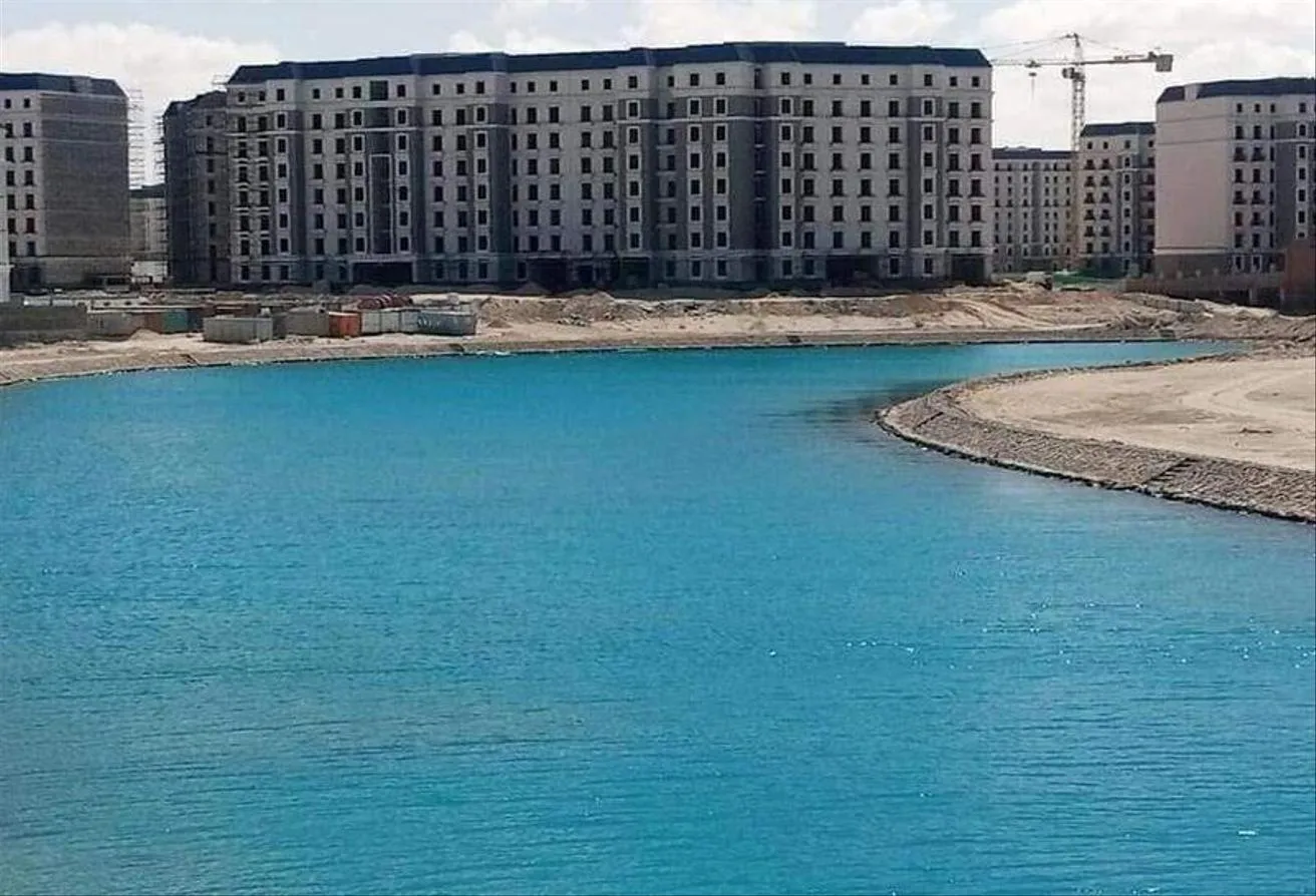 Sale in Latin District: Ready to move in apartments on El Alamein Lake, fi