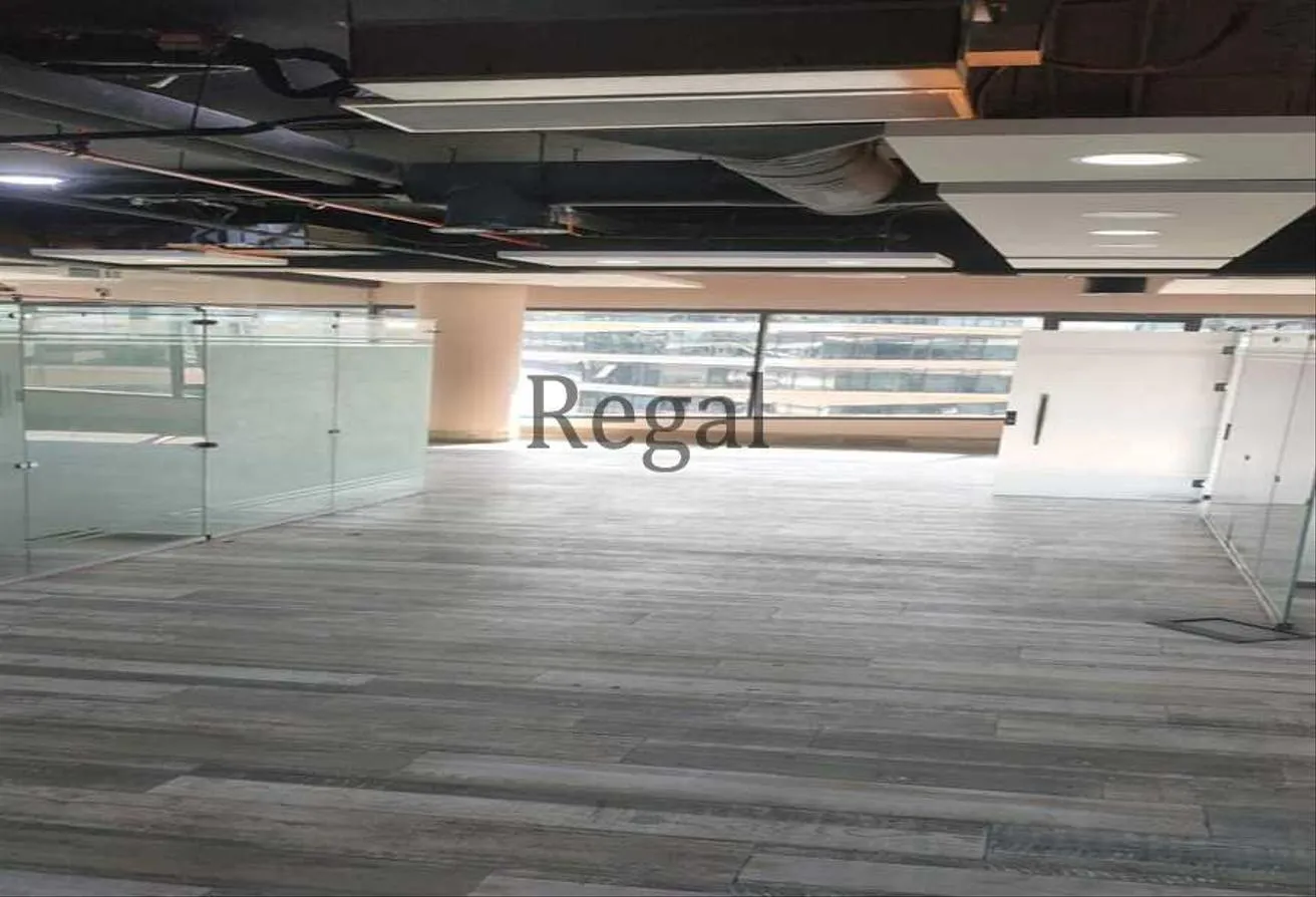 Rent in Beverly Hills Road: مقر ايداري في اميز لوكيشن البوليجون بيفرلي