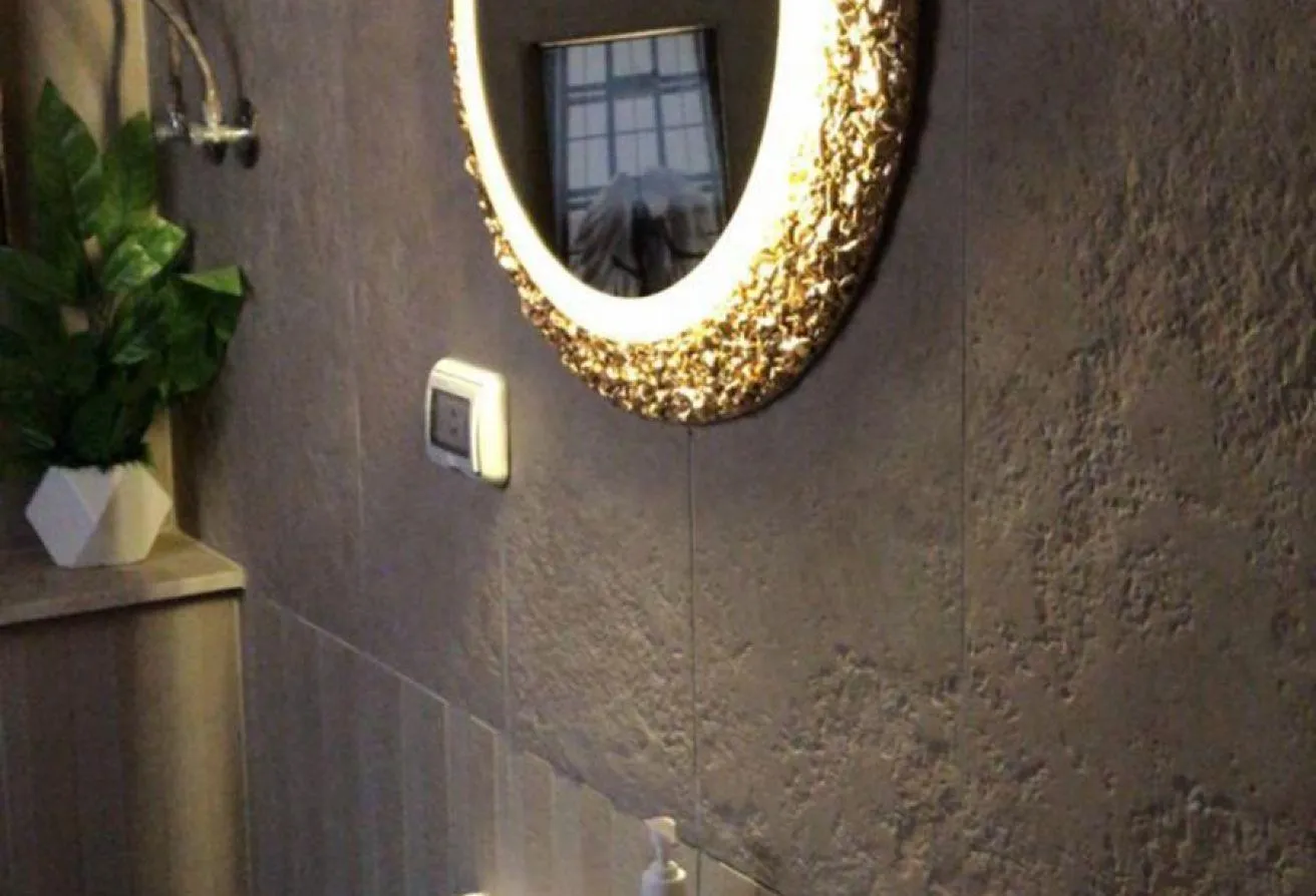 Gallery Image 13