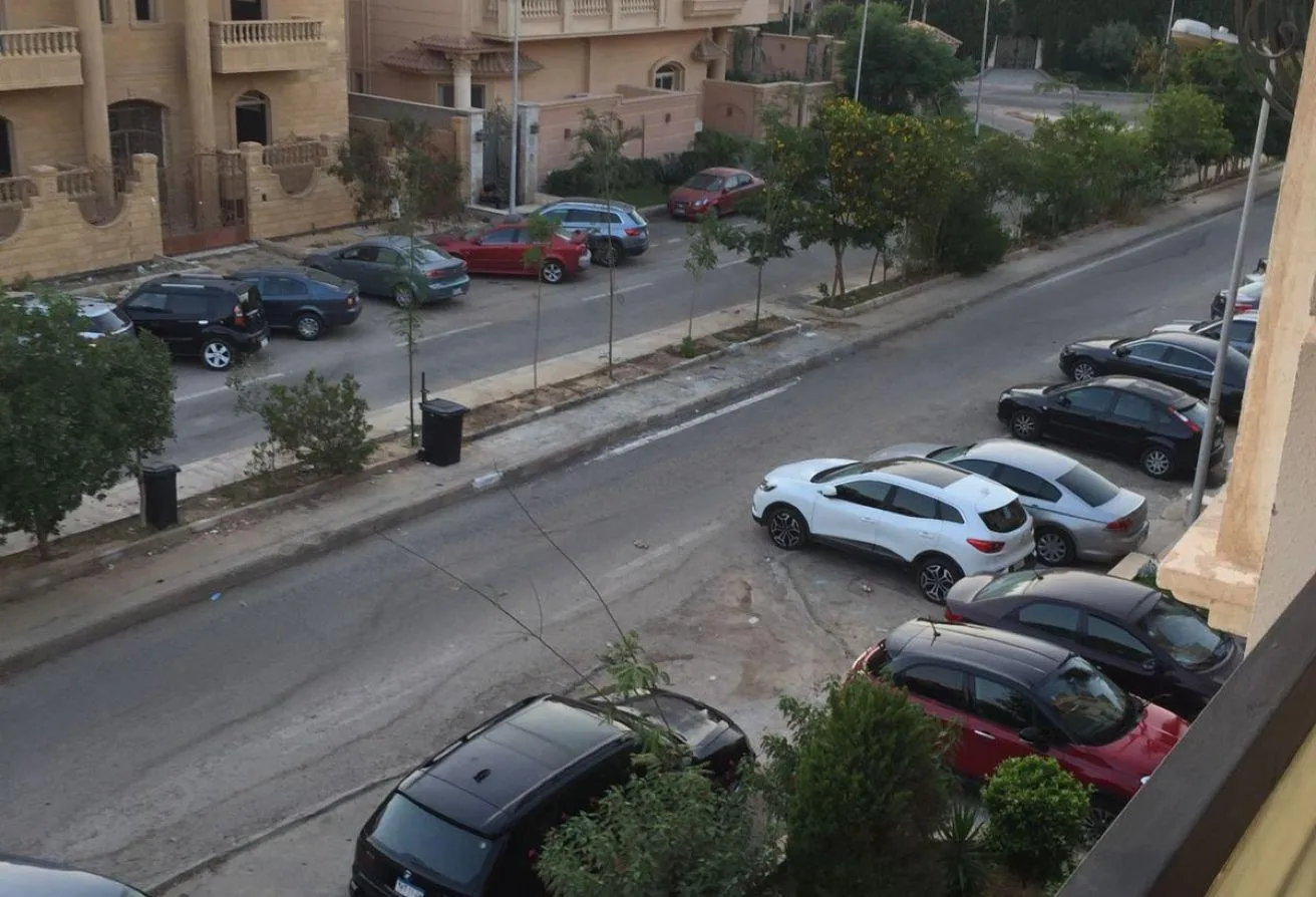 البيع في توليب النرجس:  للبيع | ستوديو فاخر بالنرجس 4 فيلات مساحه 300 متر 
