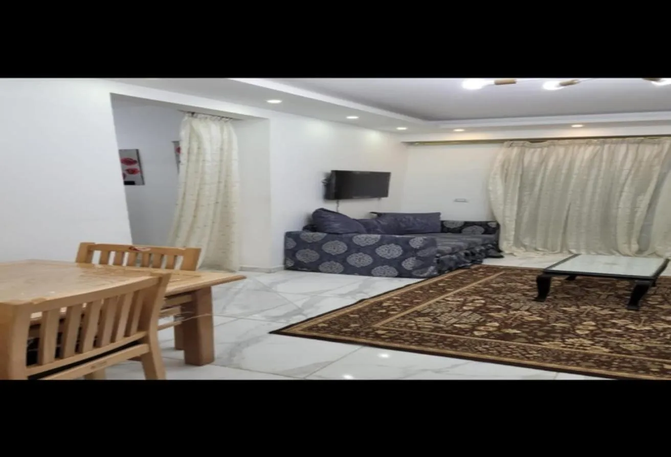 للايجار في روضة زايد: شقه الايجار الفاضى فى كمبوند روضه زايد الشيخ ذايد 