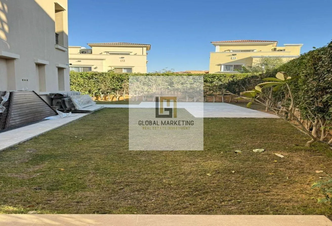 Rent in Mivida: Semi furniture villa for rent in Mivida