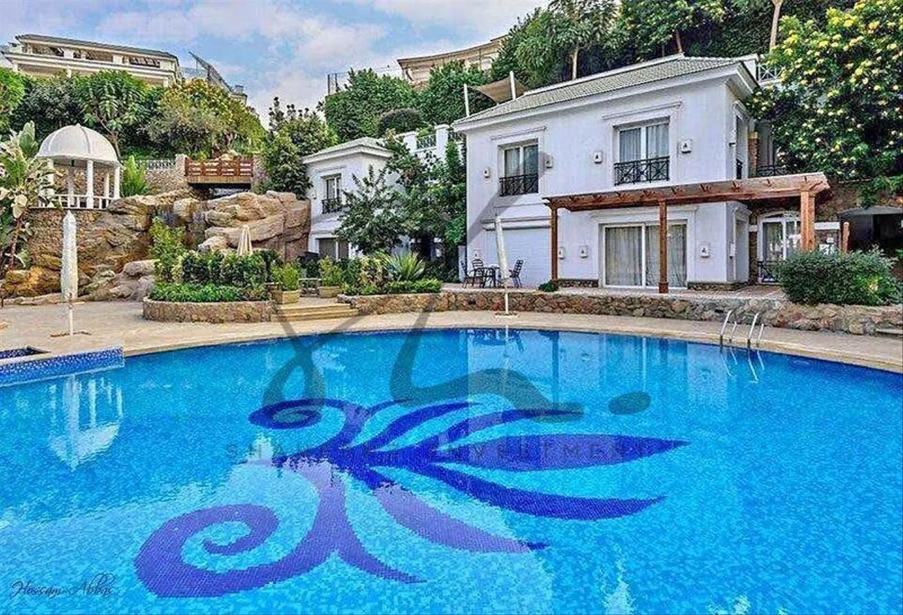 Sale in Mountain View 1: Villa for sale at the cheapest price in Mountain 1