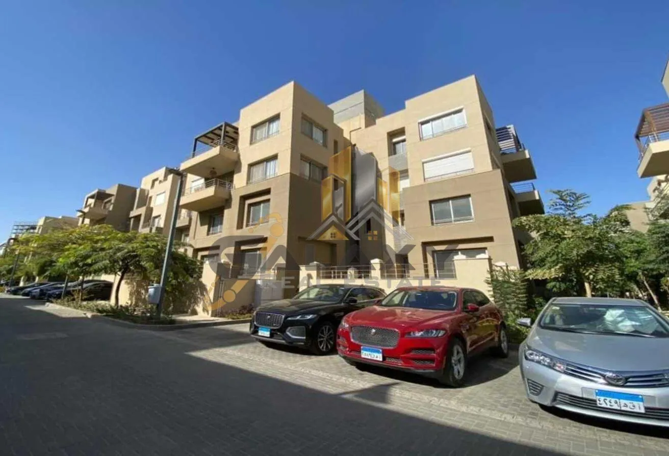 Sale in Palm Hills Village Avenue: For Sale Apartment Flat in Village Avenue Compound
