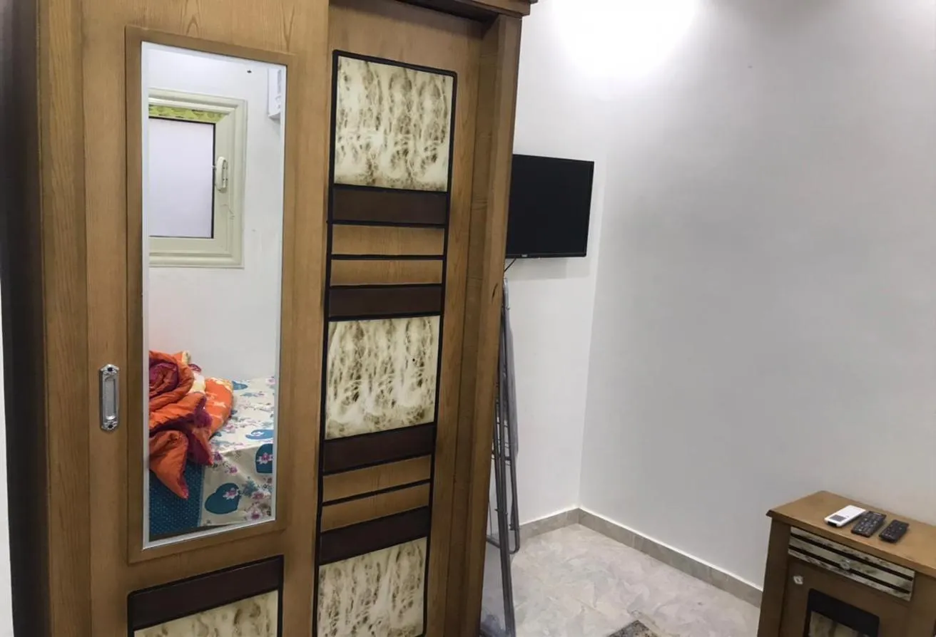Rent in 2nd District: للايجار استديو الحي الثاني مجاورة اولي5500جم مميزة