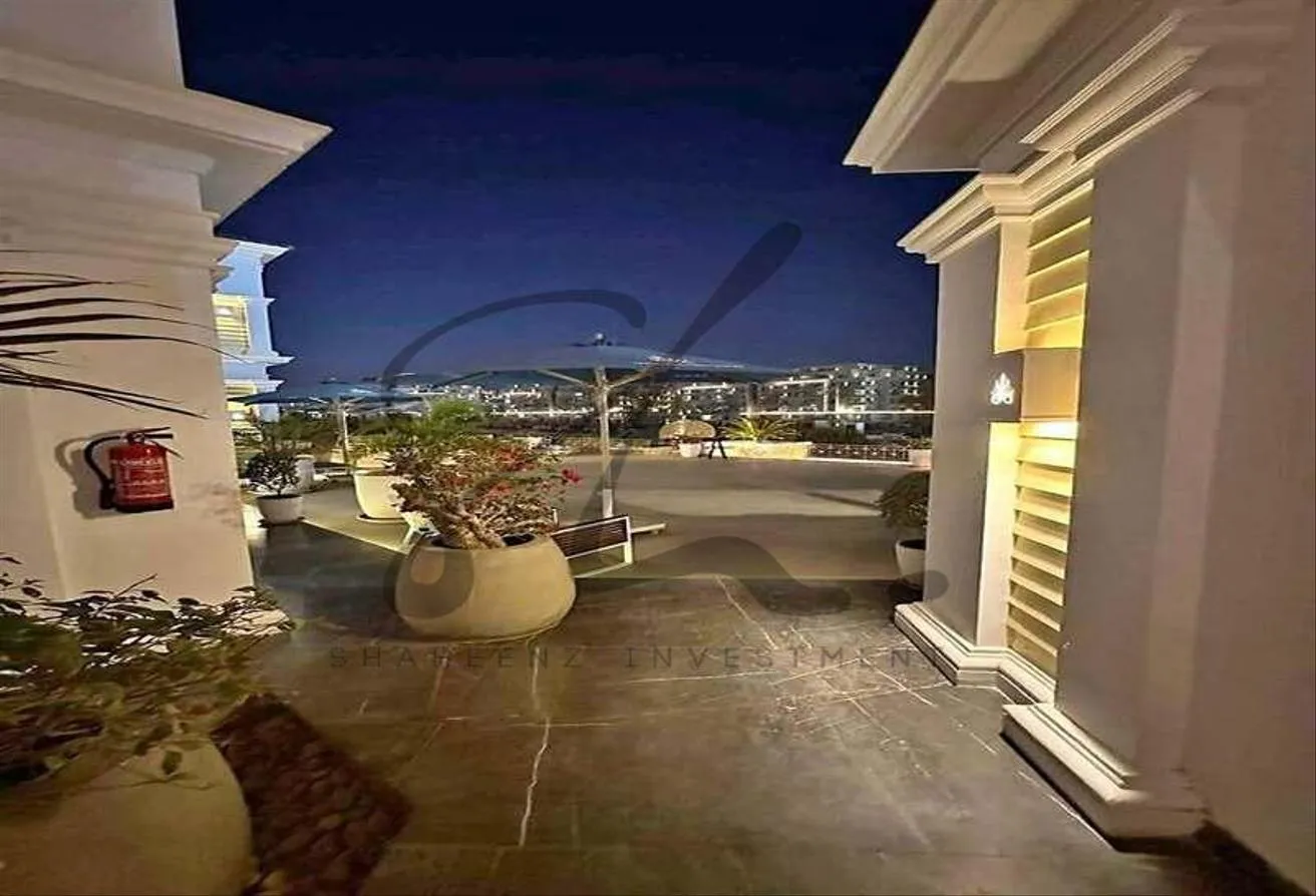 Gallery Image 17