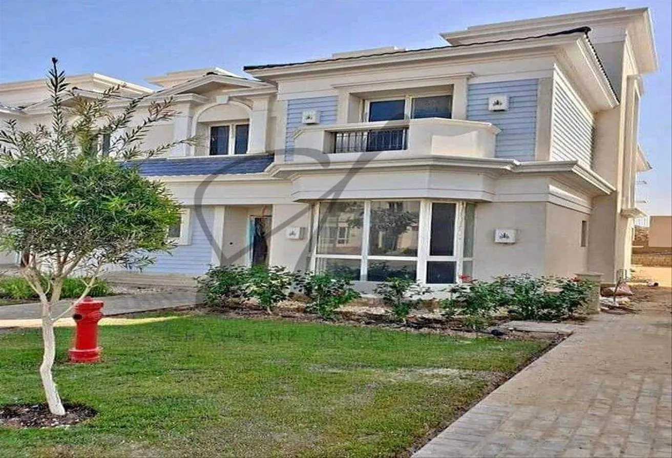 Sale in Mountain View 3: Villa with swimming pool at the cheapest price in