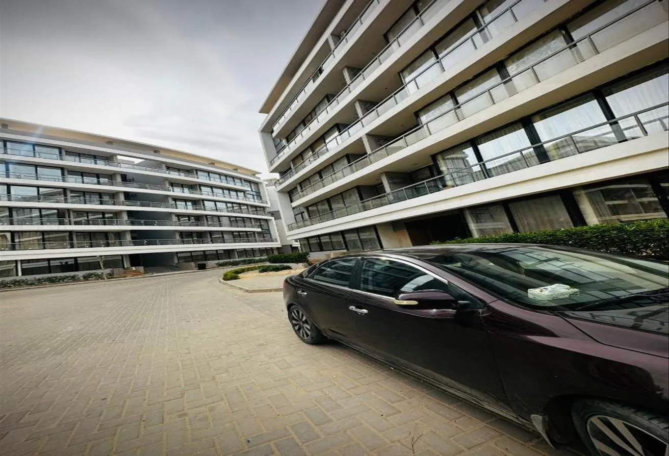 Sale in Hadayek October: Apartment 140m, in Lake Front Compound