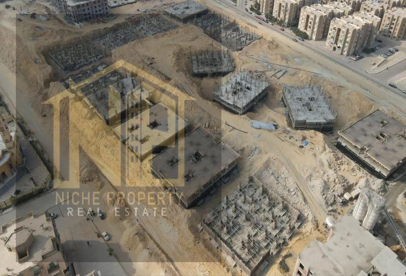 Sale in Palm Capital: شقة من اميز الشقق ي بالم كابيتال الشروق