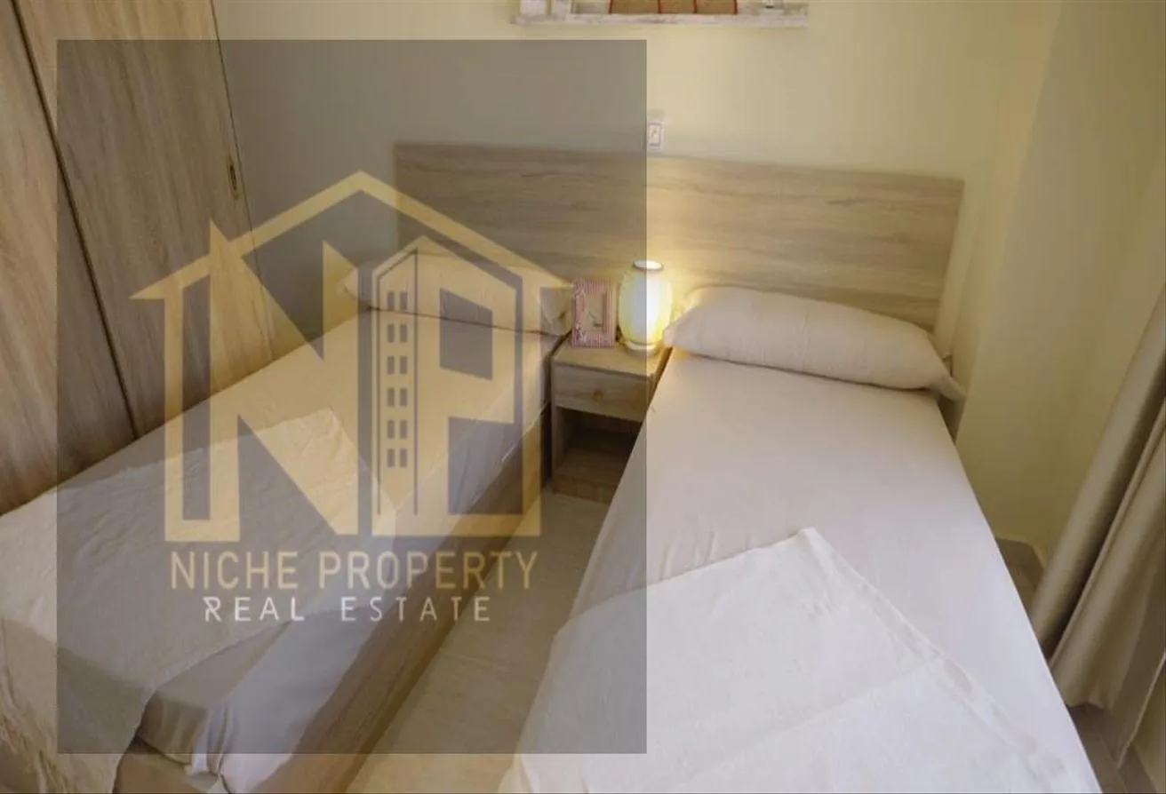 Sale in Lasirena Palm Beach: شاليهك متشطب بلفرش سي فيو صف اول علي البحر