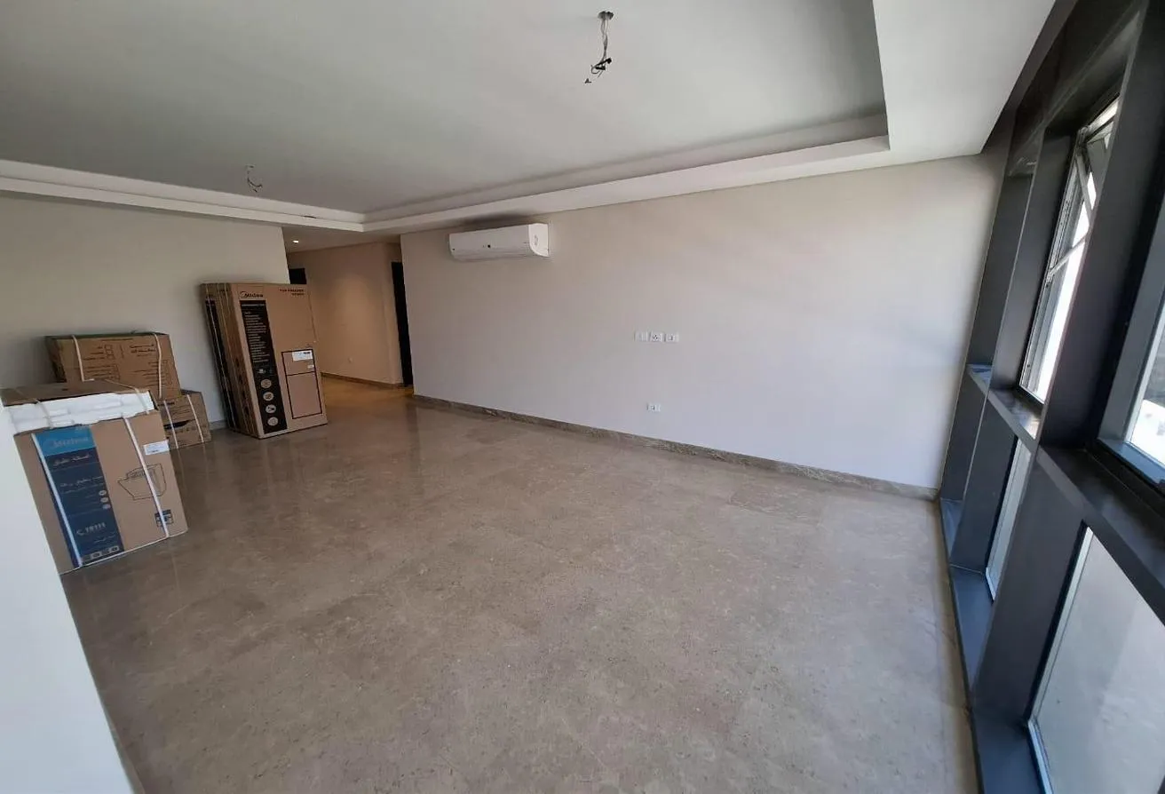 Gallery Image 15