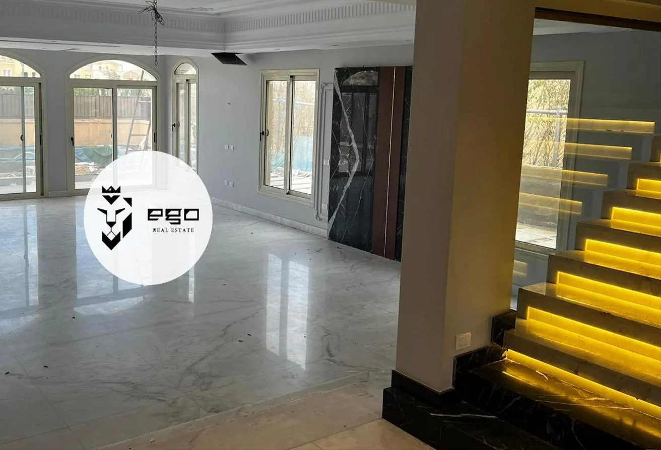 Sale in Mivida: Villa For Sale in Mivida - Pool - Upgrade Finished