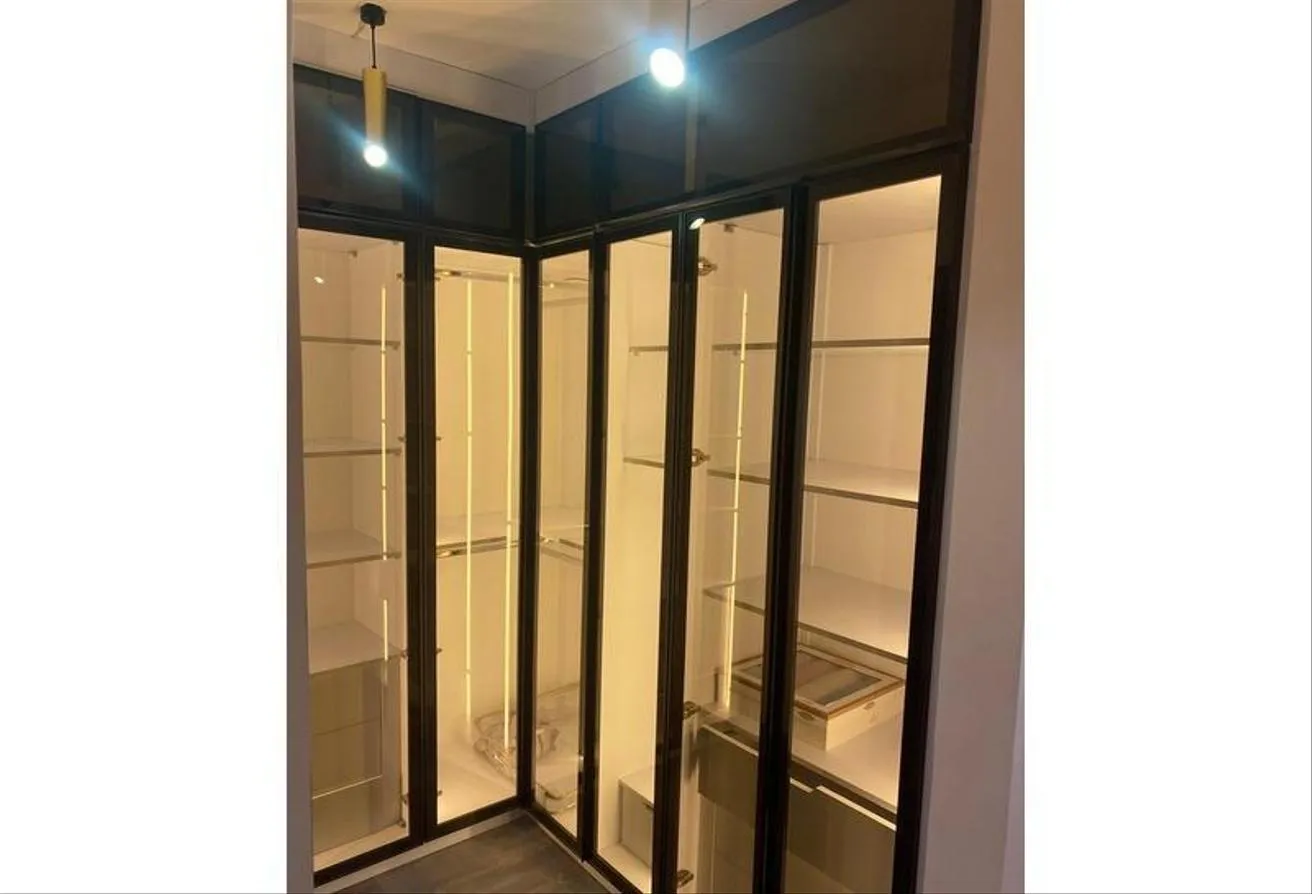 Gallery Image 9