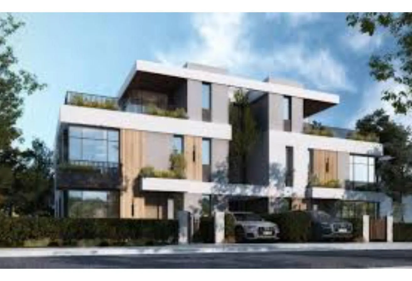 Sale in Lugar: Townhouse in Logar Compound, New Sheikh Zayed.