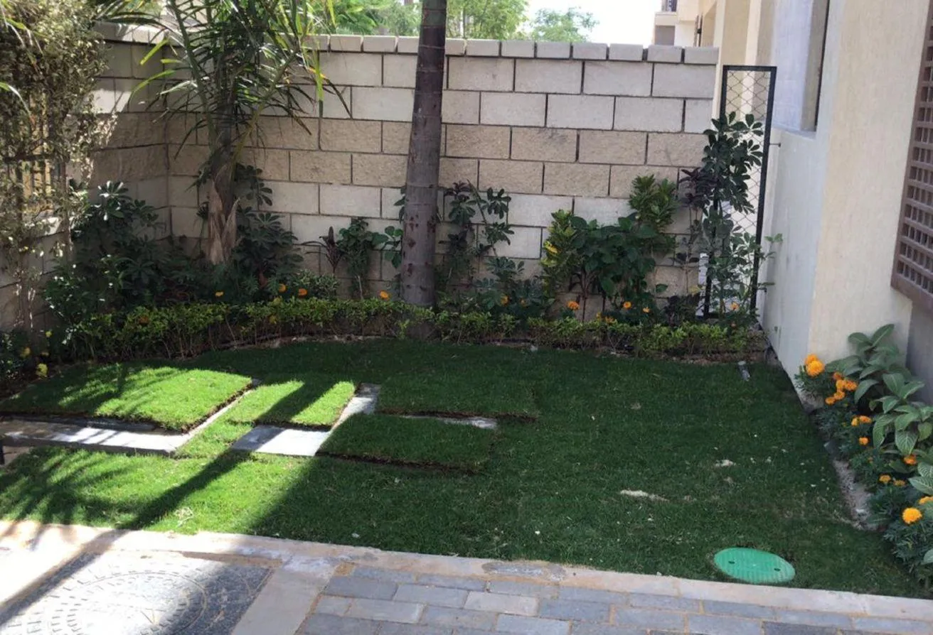 Sale in Pyramids Heights: Duplex for sale in Pyramids Heights-prime location