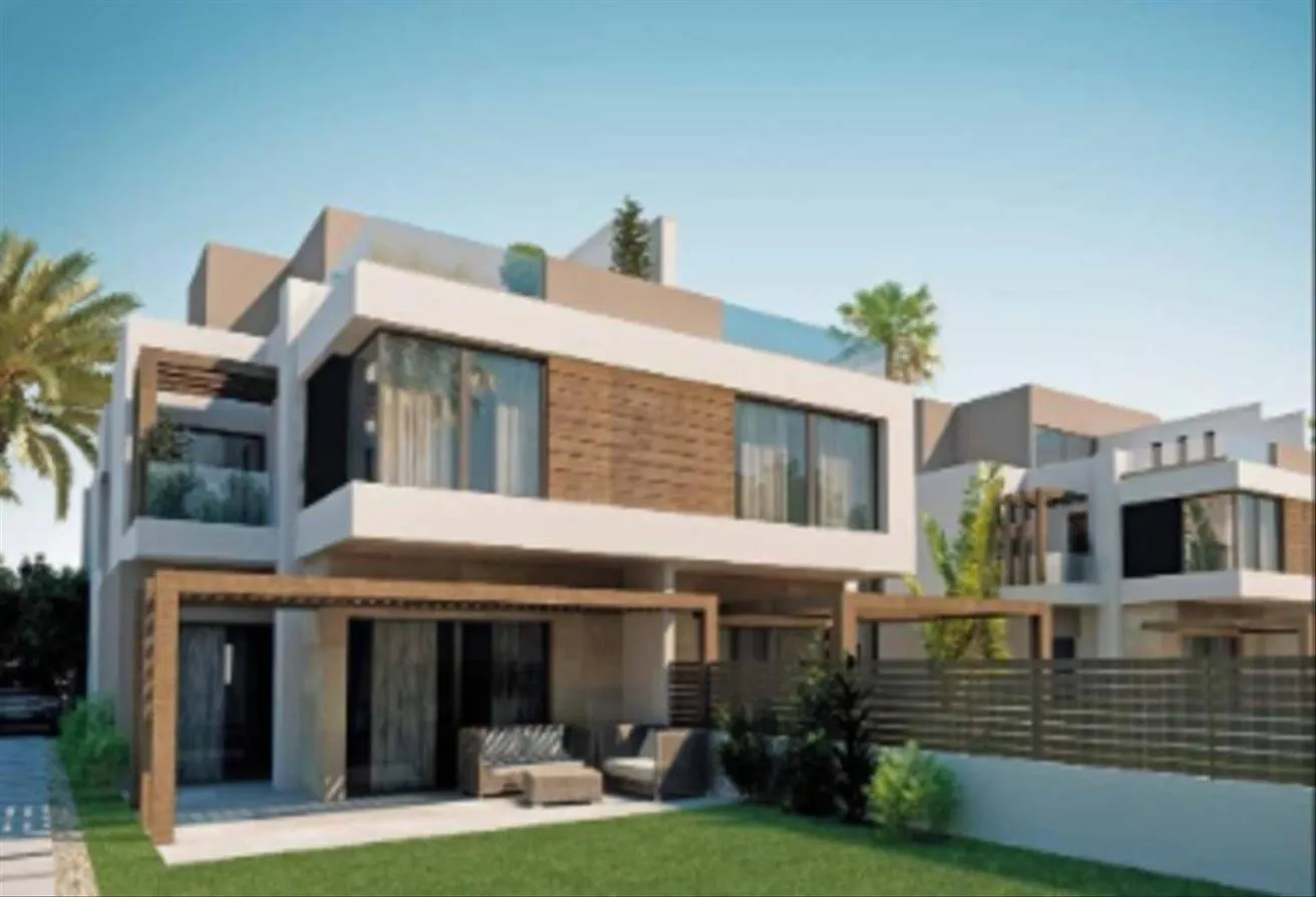 Sale in The Crown: town villa corner nextto Palm Parks Ininstallments