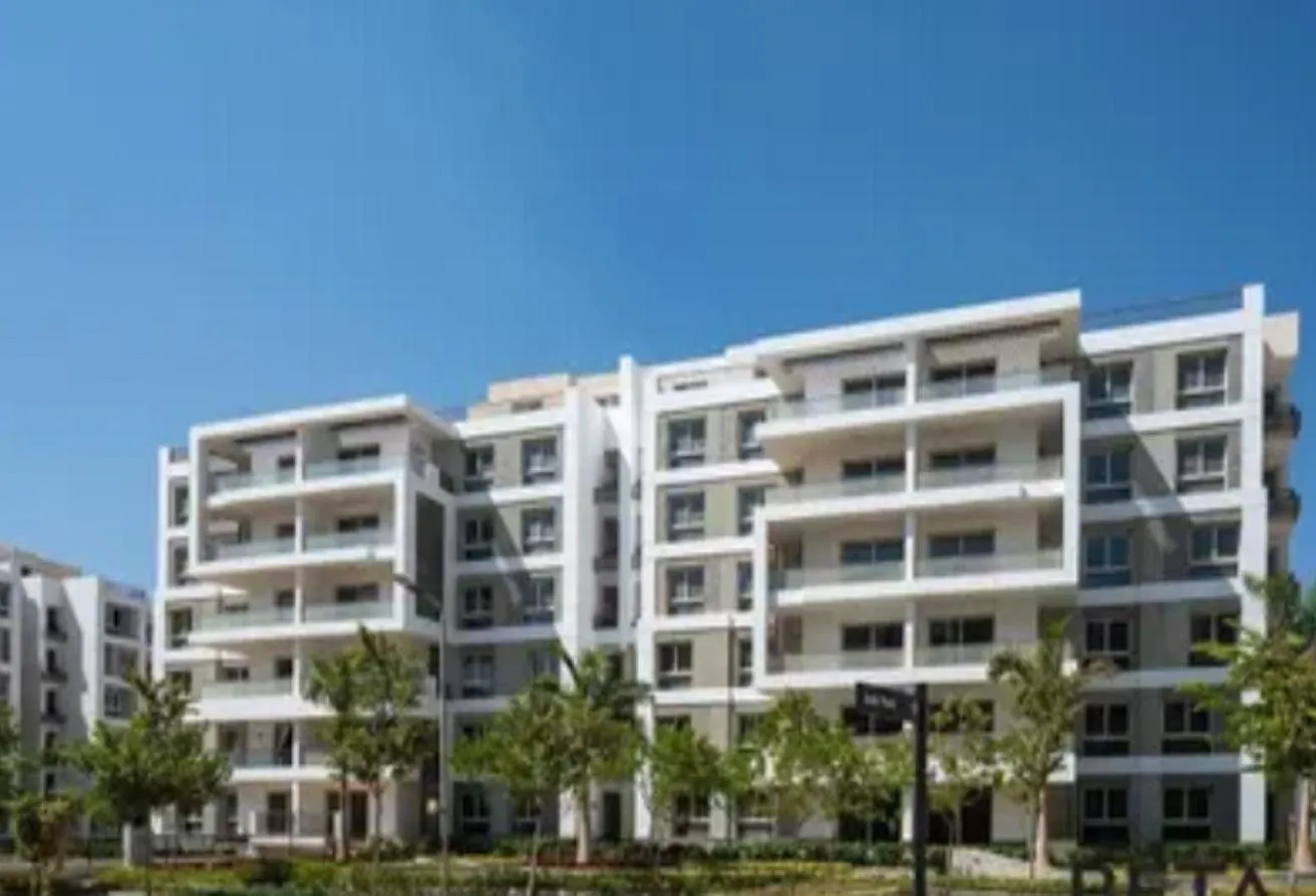 Sale in Beta Greens: Finished ready to move in Mostakbal City, 40% disc