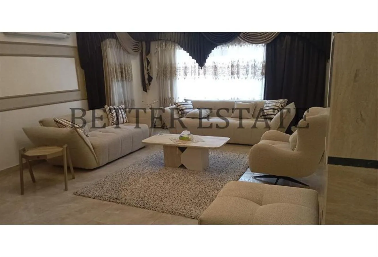 Rent in Teba: Villa for rent Superluxe luxury in Taiba Compound