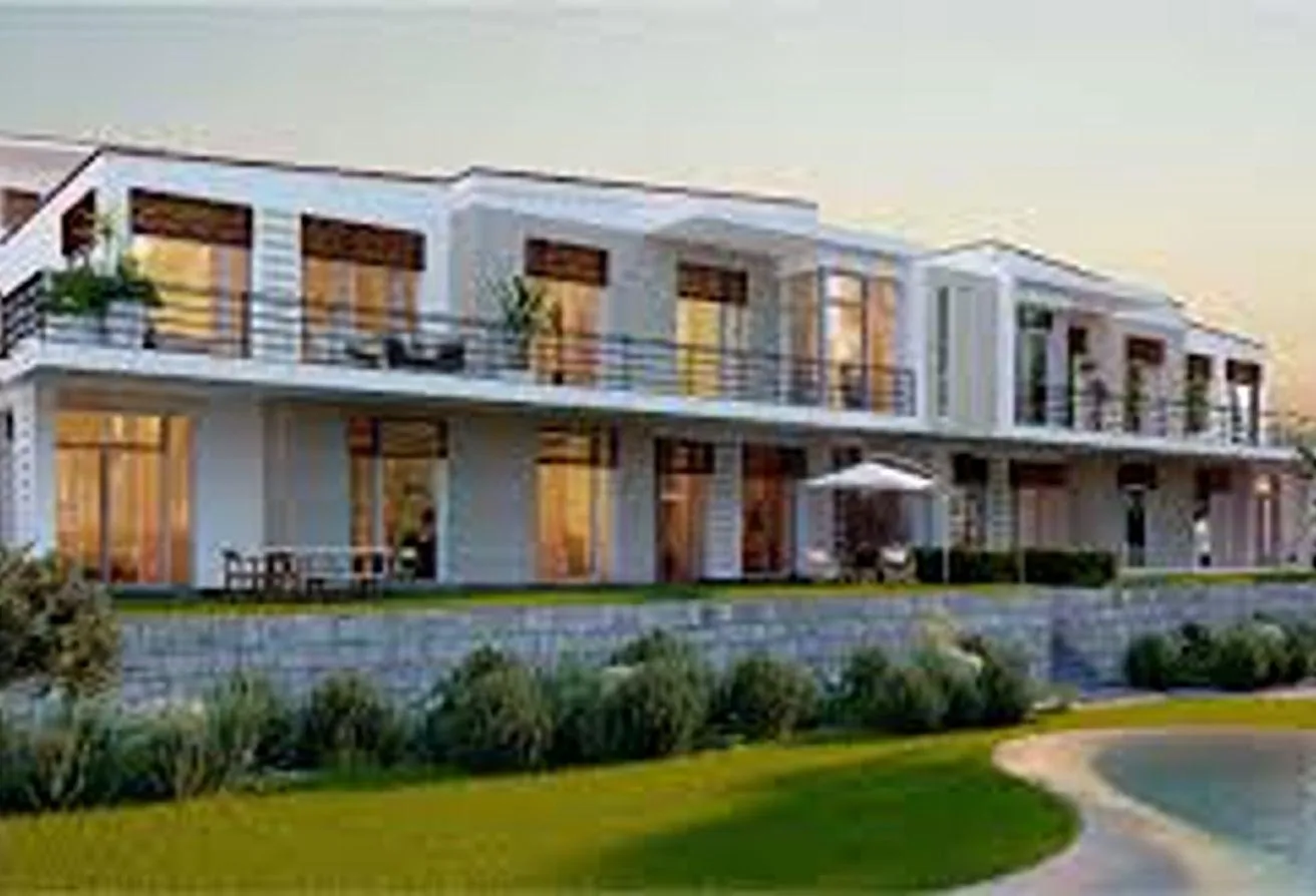 Sale in Caesar: Twin house corner for sale with distinctive sea vi
